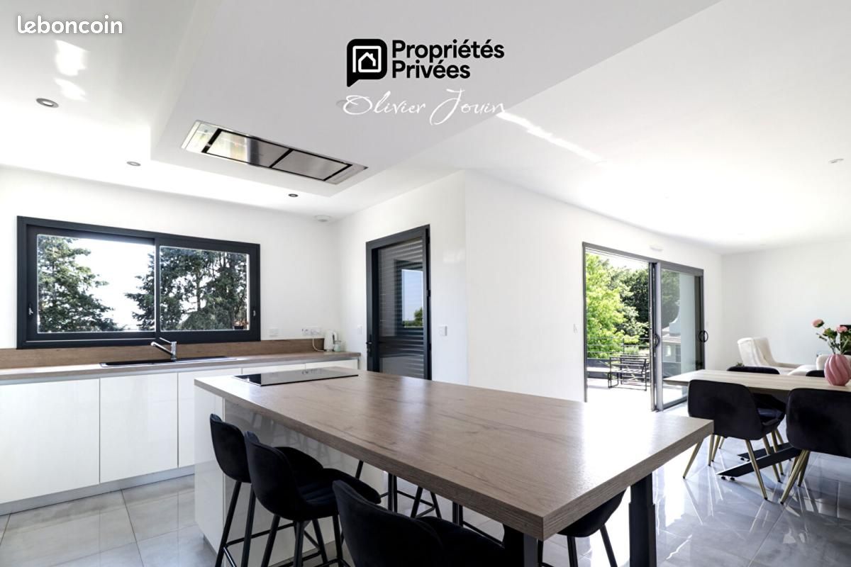 Maison 6 pièces 139 m² · à La Séguinière · 139 m² · 413 000 €