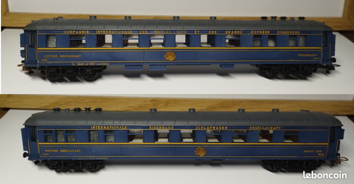 Set de wagons Rheingold, composé de 5 wagons | X41290-01