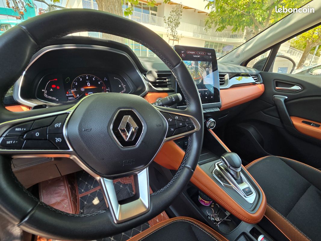 Renault captur 1.3L Tce 140ch Intens EDC (image 3)