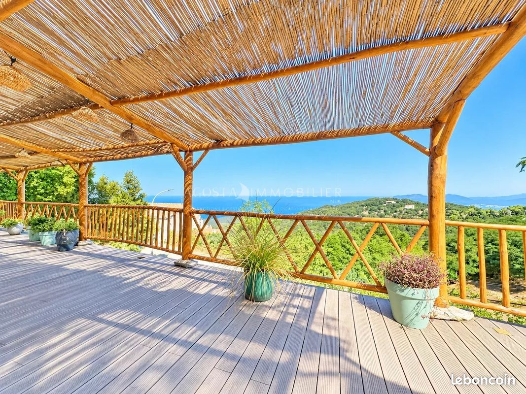 Maison 4 pièces 120 m² · à Coti-Chiavari · 120 m² · 695 000 €