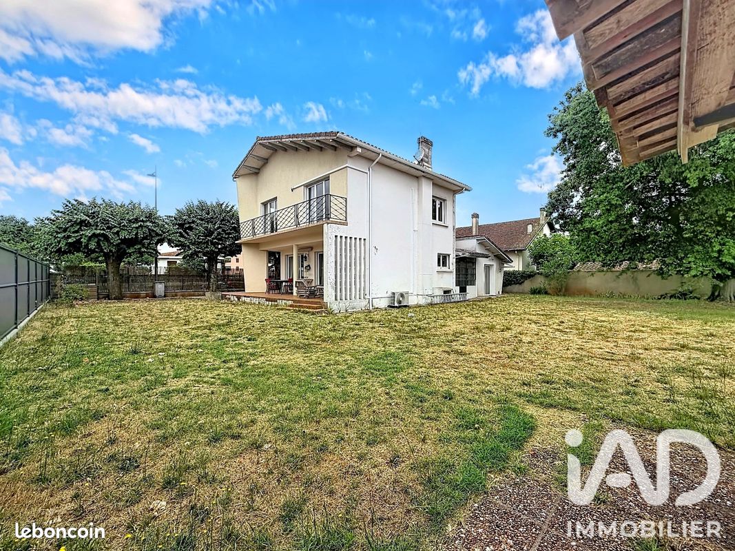Maison 7 pièces 148 m² · à Mont-de-Marsan · 148 m² · 435 000 €