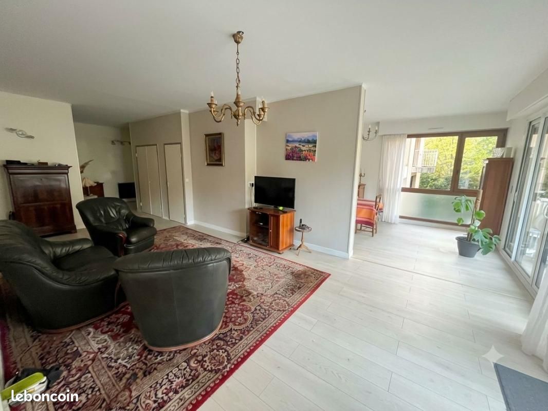 Appartement 4 pièces 110 m² · à Gradignan · 110 m² · 296 000 €