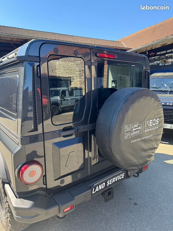 Ineos grenadier utility wagon 5 places diesel (image 5)