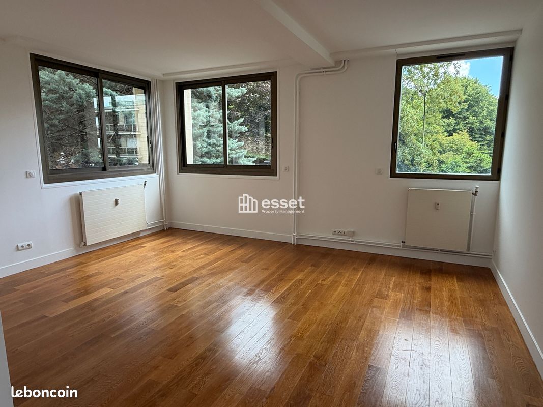 Appartement 3 pièces 69 m² · à Saint-Cloud · 69 m² · 1 700 €