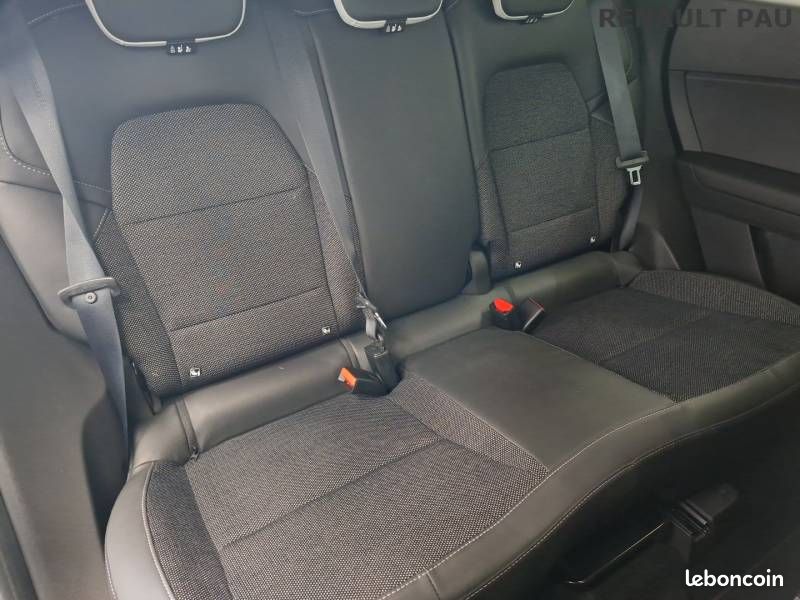 Renault Captur mild hybrid 140 Techno (image 15)