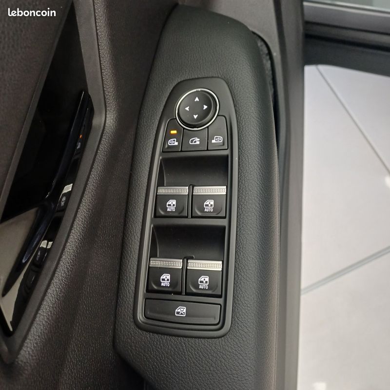 MITSUBISHI ECLIPSE CROSS BEV 87 KWH 220 INVITE+ 22kW (image 29)