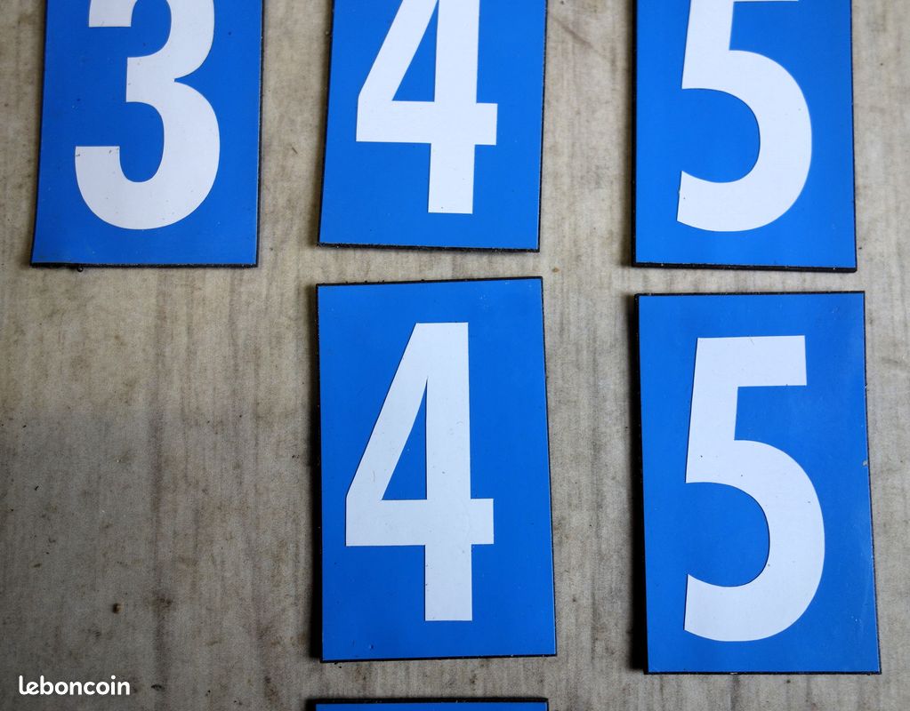 Lot de 16 numéros aimantés (image 3)