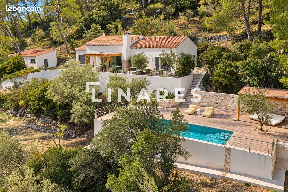 Maison 5 pièces 232 m² · à Aubagne · 232 m² · 1 490 000 €