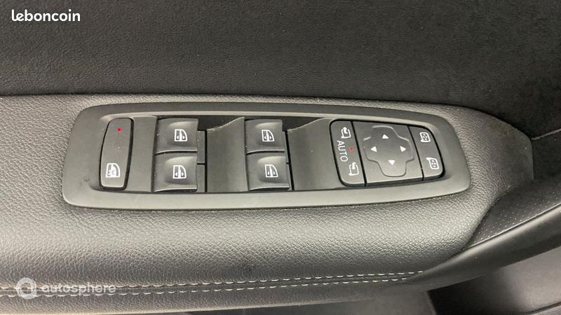 Renault Mégane 1.5 Blue dCi 115ch Intens (image 21)
