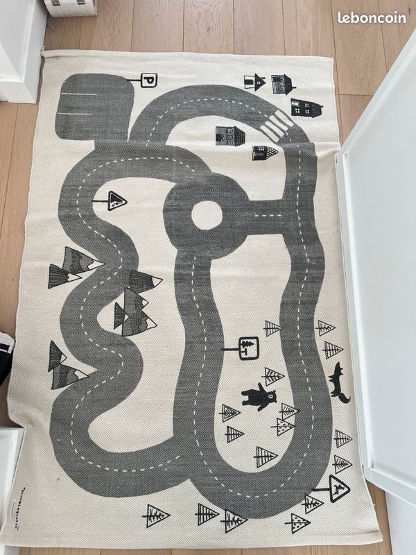 Tapis bloomingville (image 1)