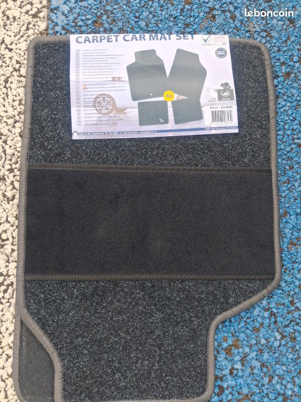 Tapis universel neuf (image 1)