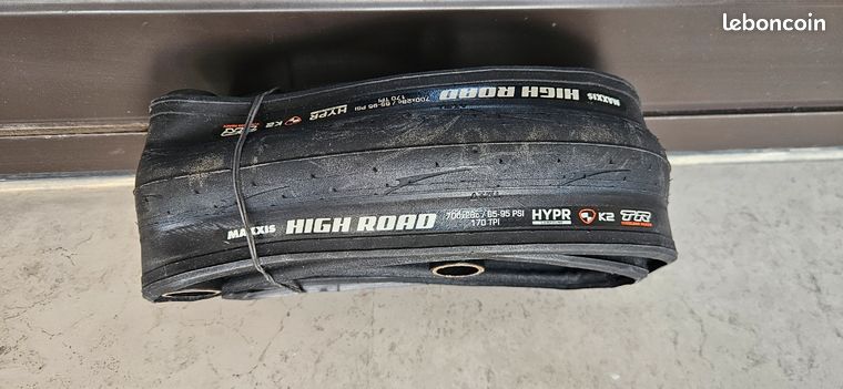 Pneu route Maxxis Padrone tubeless 28 mm Équipements vélos