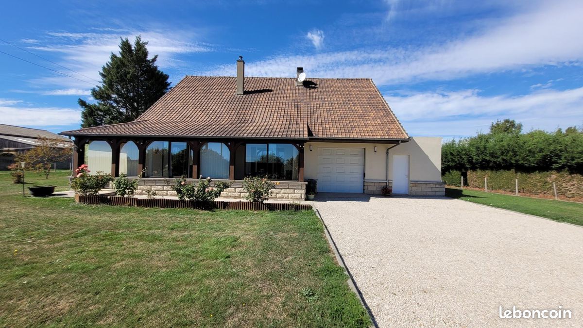 Maison 7 pièces 122 m² · à Écorcei · 122 m² · 222 000 €