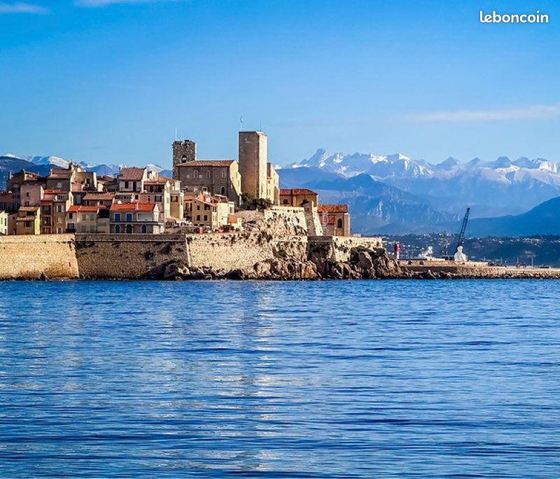 Appartement 3 pièces 70 m² · à Antibes · 70 m² · 455 000 €