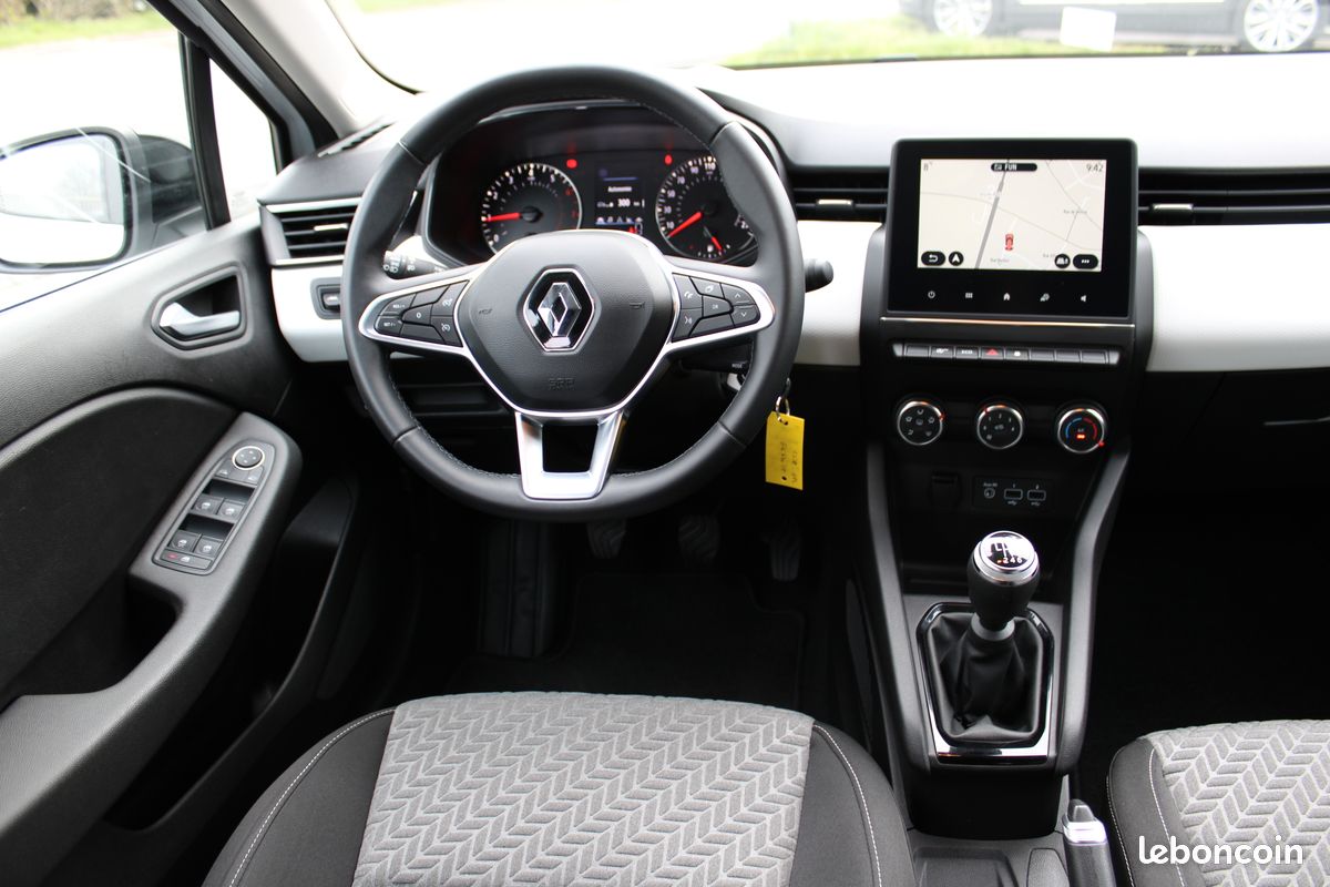Renault clio v business tce 100cv bvm6 essence/gpl (image 4)