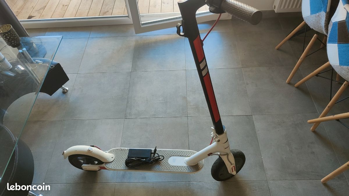 Trotinette Xiaomi m365 (image 1)