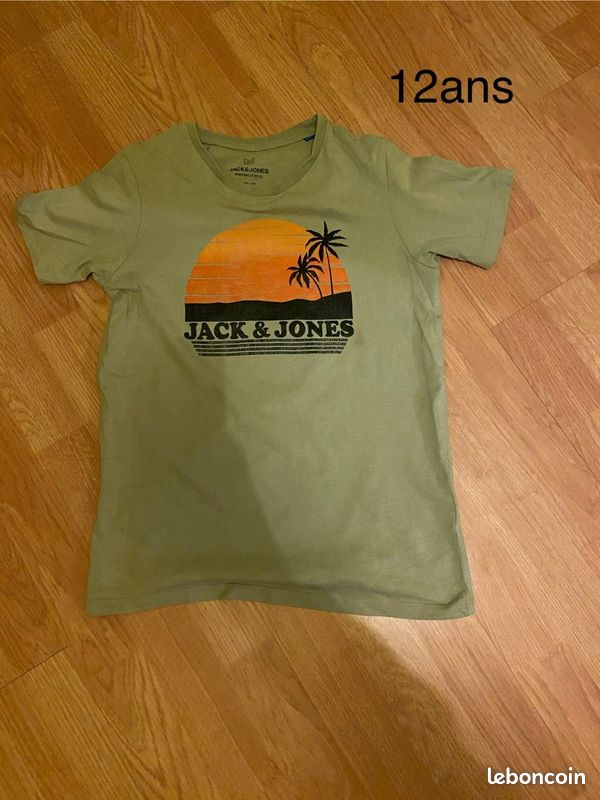 T-shirt (image 1)