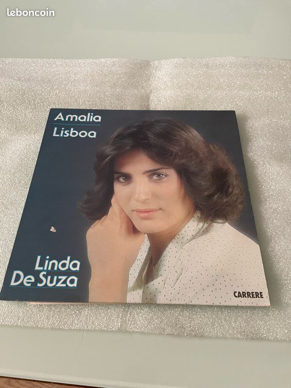 Disque vinyle 33 trs LINDA DE SUZA -Amalia Lisboa (image 1)