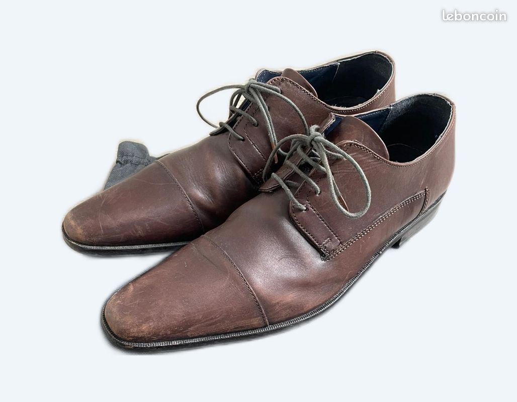 Chaussures habillées - Homme - Pointure 43 (image 1)