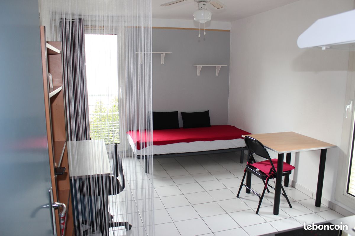 Appartement 1 pièce 21 m² · à Avignon · 21 m² · 450 €