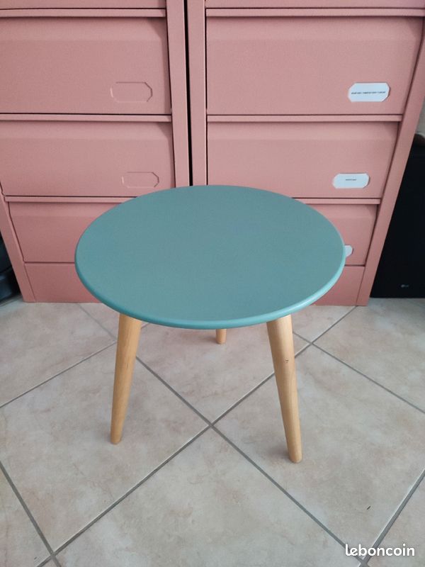 Table ronde trepied verte (image 3)