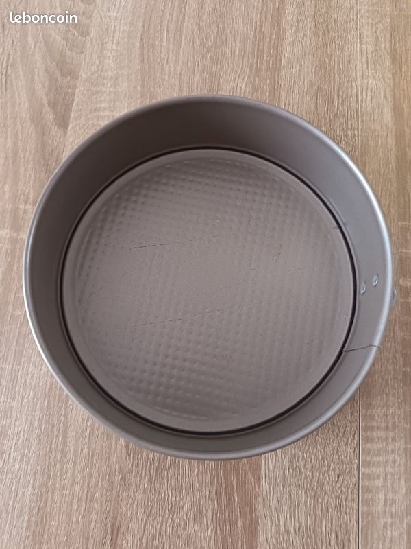 Plat pour gâteaux (image 2)
