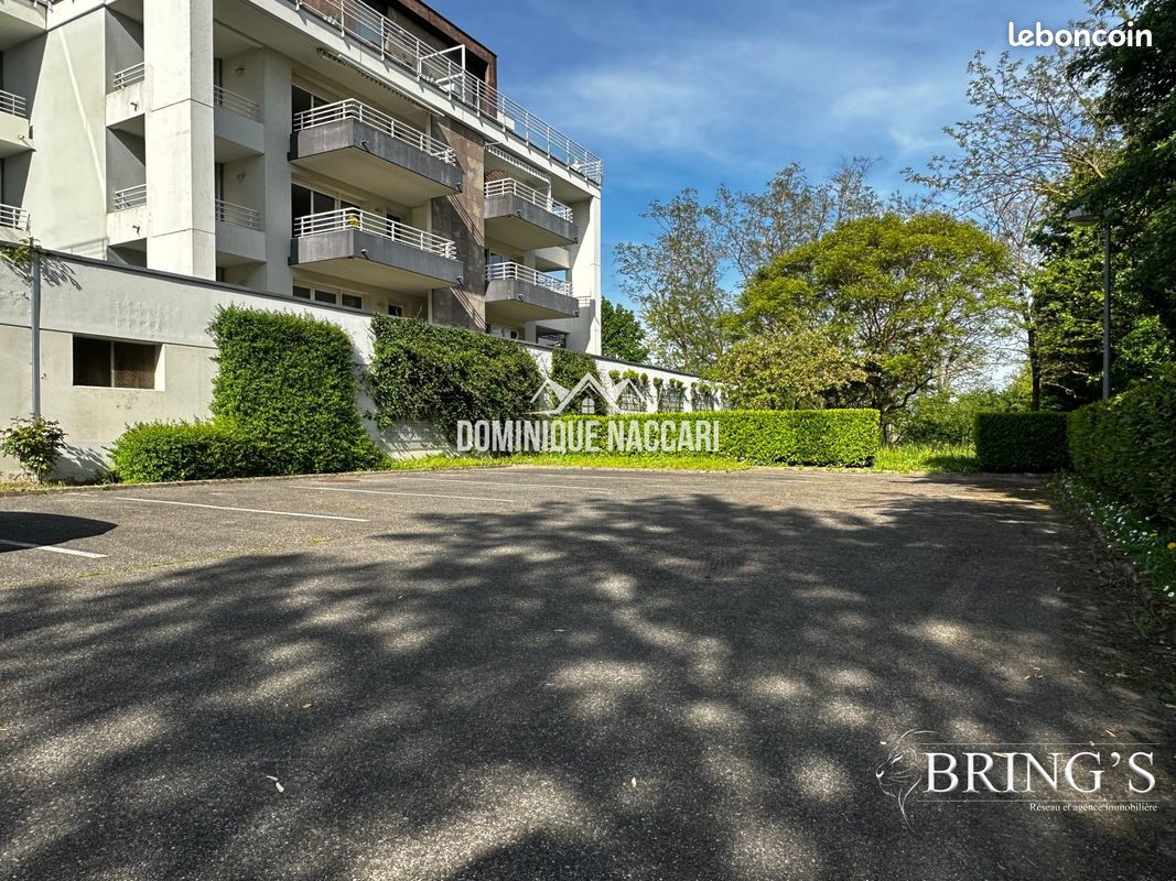 Parking 11 m² · à Cernay · 11 m² · 14 900 €