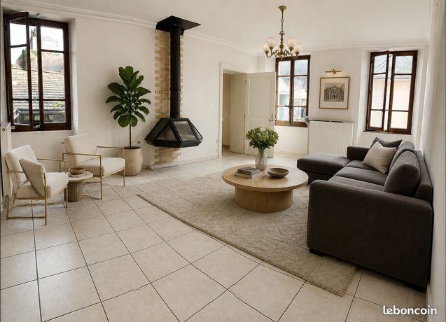 🏡 T5 118 m² – Centre-ville La Rochette – 169 000 – Rare sur le secteur