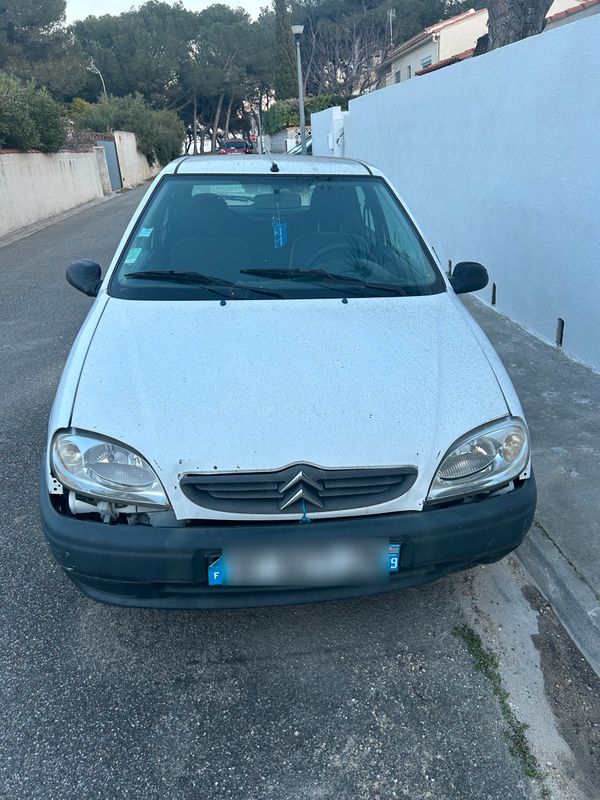 Citroën saxo - Voitures