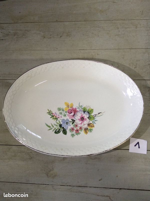 Plat ovale (image 1)