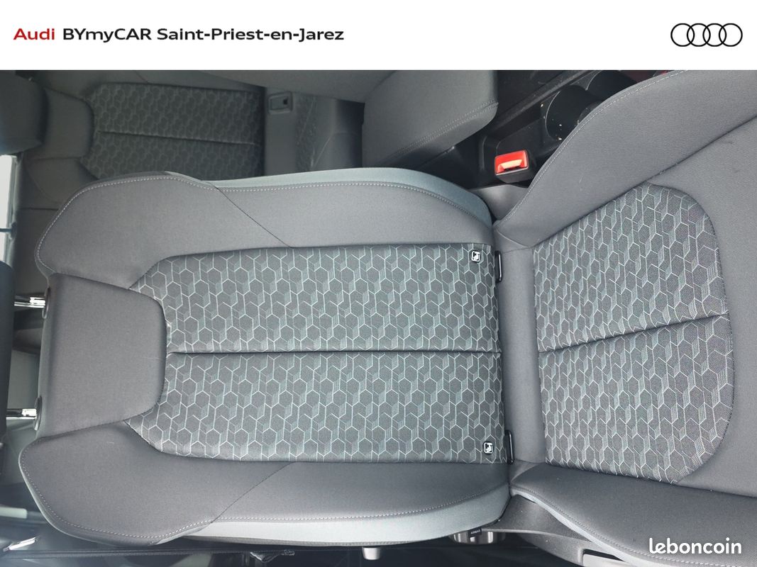 AUDI A1 Sportback 25 TFSI 95 ch S tronic 7 Design (image 15)