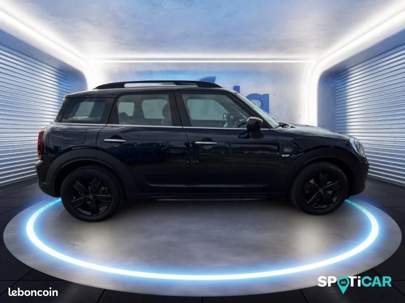 Mini Countryman Cooper D 150ch Highlands BVA8 (image 4)