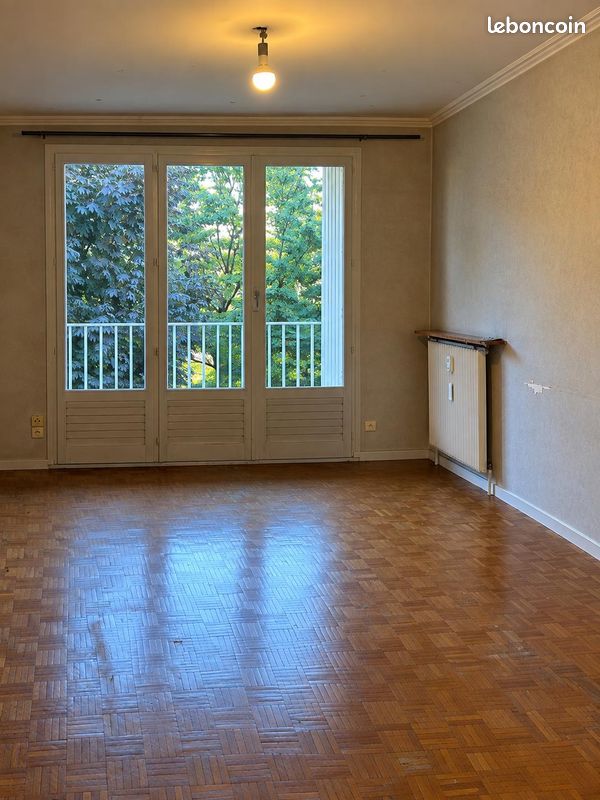 Appartement 4 pièces 72 m² · à Décines-Charpieu · 72 m² · 160 000 €