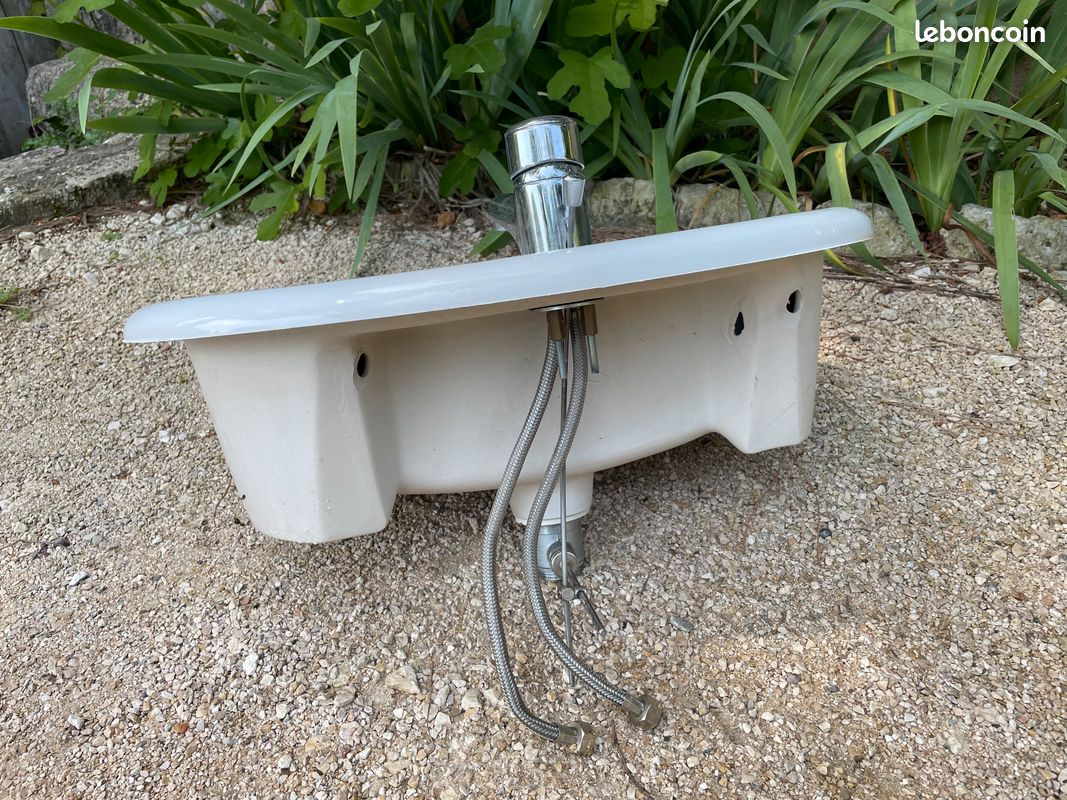 Vasque lavabo de salle de bain blanc avec mitigeur inox (image 3)