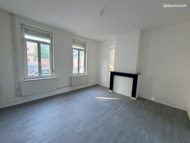 Maison 4 pièces 121 m² · à Onnaing · 121 m² · 760 €/mois