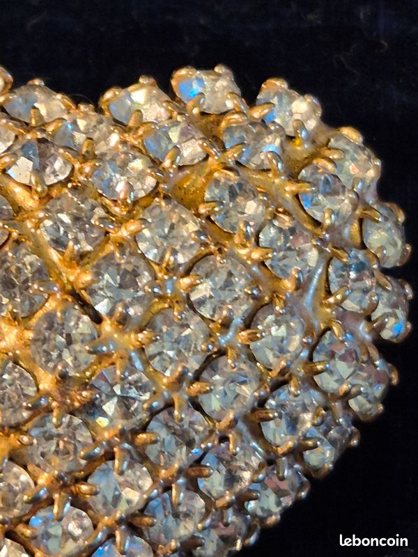 Broche Vintage Cœur En Or Et Corne Gravée Avec Cristaux Diamant - Modèle B746 - Bon état
