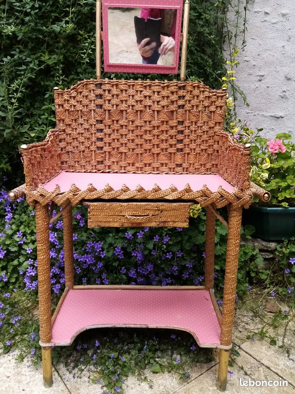 COIFFEUSE ANCIENNE 1900 EUR 100,00 - FR