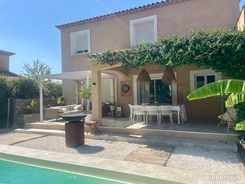 Maison 4 pièces 135 m² · à Plaissan · 135 m² · 450 000 €