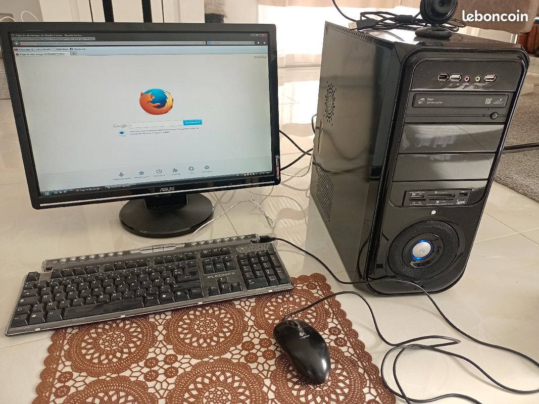 PC Asus+ tour+ clavier avec souris et caméra (image 2)
