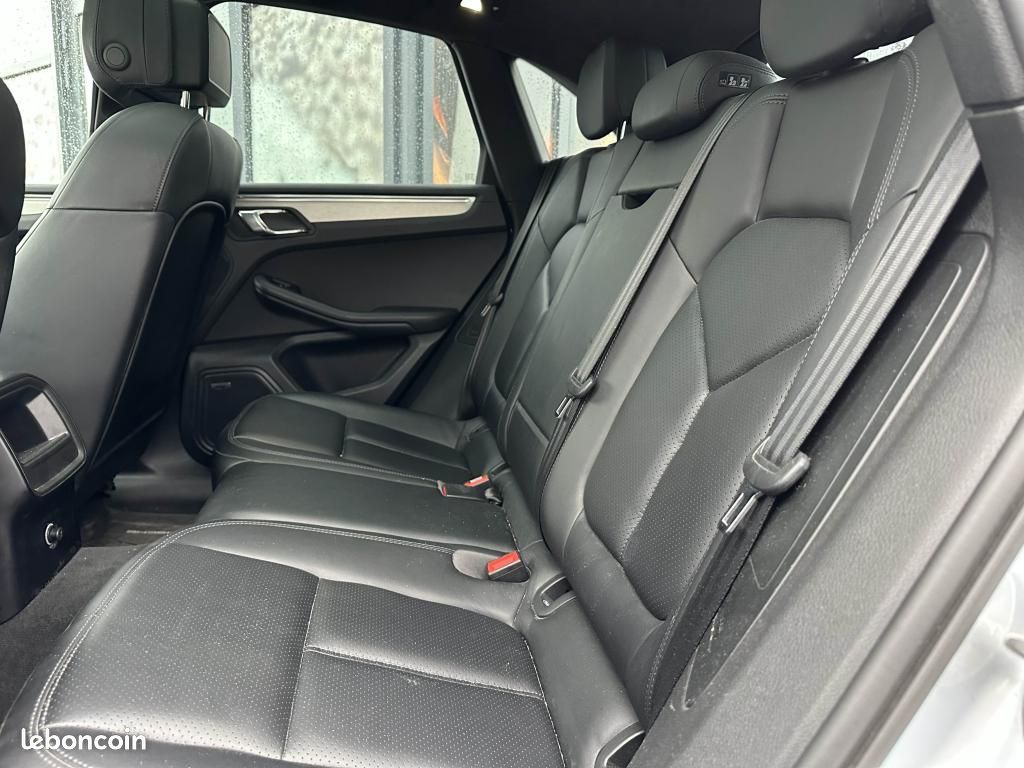 PORSCHE MACAN 3.6i V6 - BV PDK Turbo (image 6)