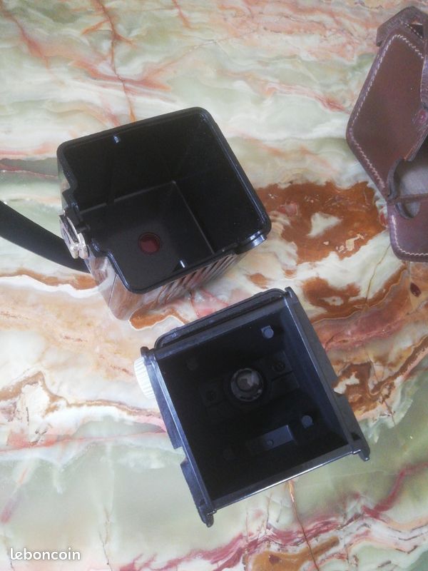 Appareil Photo Vintage Kodak Brownie Flash (Années 50) – Fabriqué en France + Sacoche Cuir (image 8)