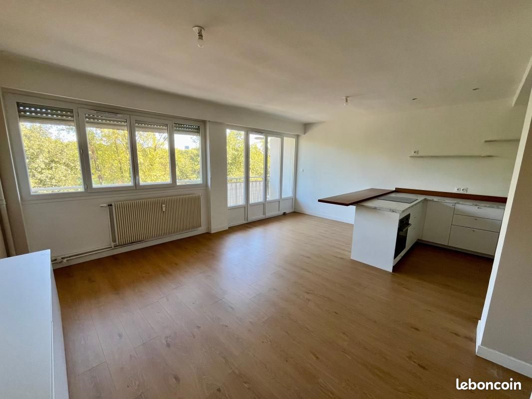 Appartement 4 pièces 81 m² · à Caluire-Et-Cuire · 81 m² · 1 390 €/mois