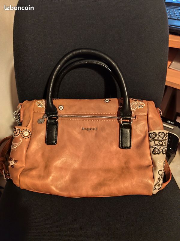 Main Desigual Sac Desigual Dark Amber Loverty DESIGUAL Bolso