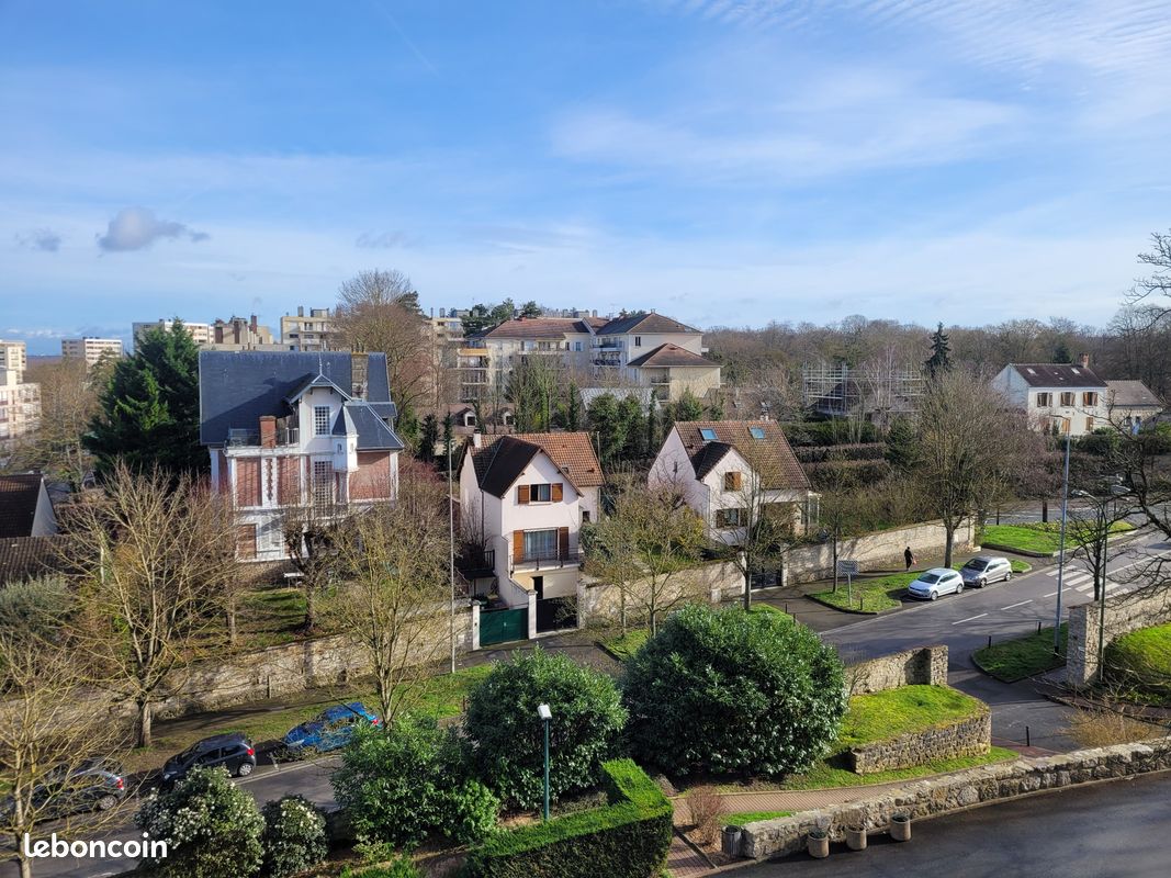 Appartement 5 pièces 111 m² · à Poissy · 111 m² · 399 000 €