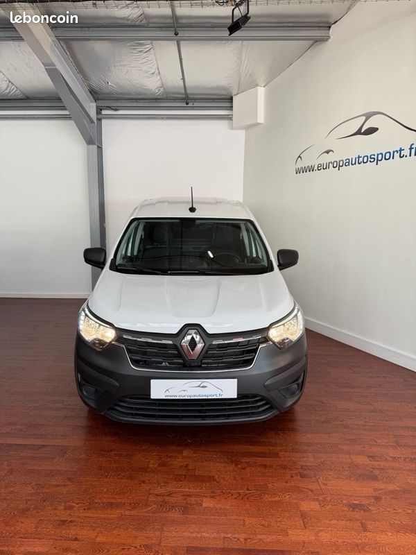 Renault EXPRESS VAN 1.5 BLUE DCI 95CH CONFORT 22 (image 2)