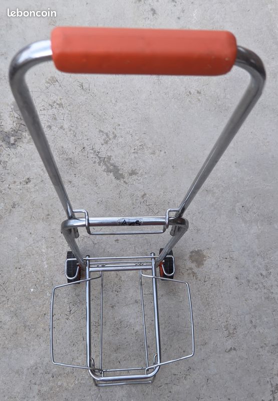 Petit chariot pliant à 2 roues (image 1)