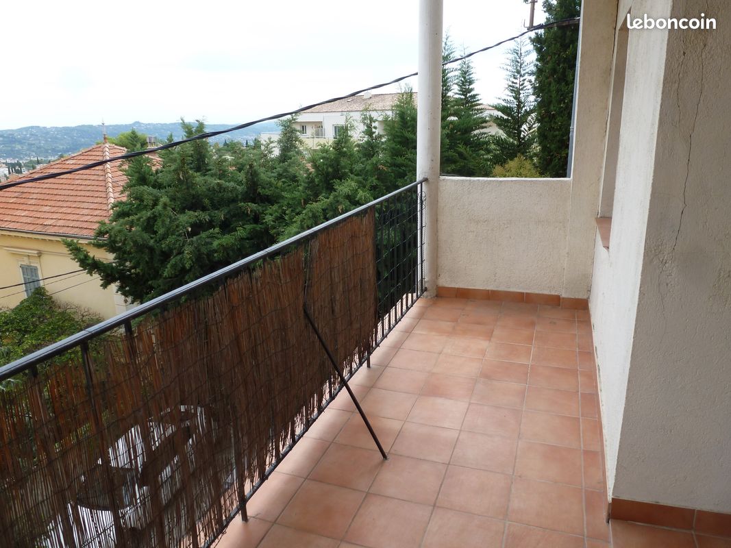 Appartement a louer grasse - 2 pièce(s) - 80 m2 - Surfyn