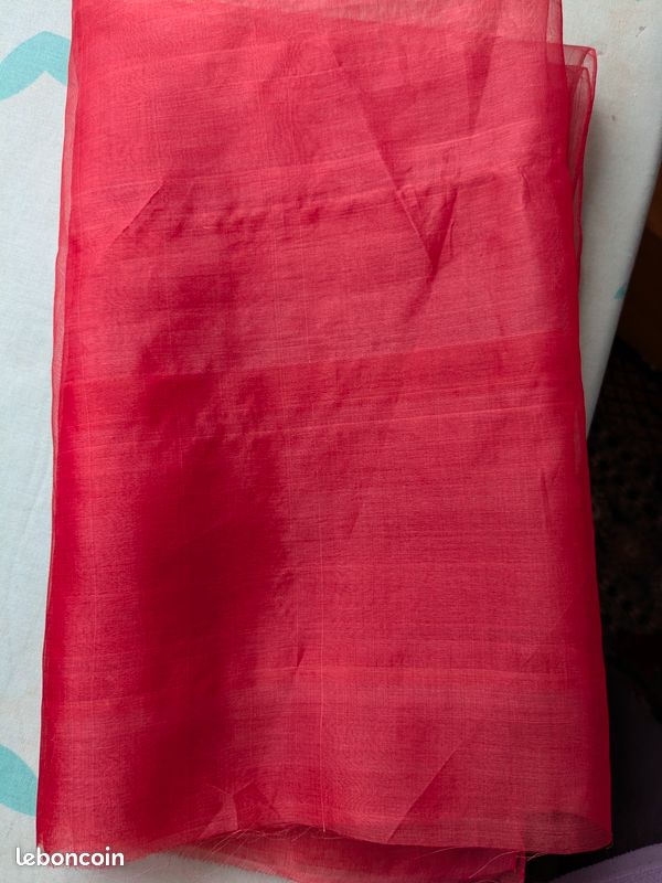 Tissu : organza de soie (image 1)