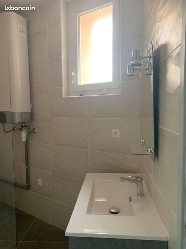 Appartement 4 pièces 95 m² · à Saint-Ambroix · 95 m² · 683 €/mois