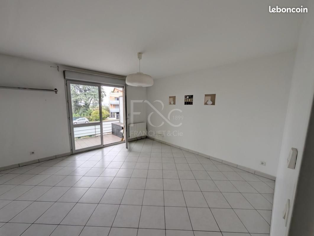 Appartement 2 pièces 46 m² · à La Mulatière · 46 m² · 720 €/mois